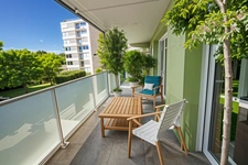 BORDEAUX BERGES DU LAC - IMMEUBLE 2011 - 3 CHAMBRES - TERRASSE 15 M² - EXPO SUD OUEST - DPE C - GRAND PARKING