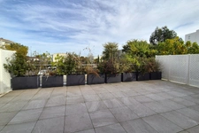 BORDEAUX NANSOUTY - APPARTEMENT FAMILIAL TOTALEMENT RENOVÉ - 4 CHAMBRES - TERRASSE 45 M2 - PARKING - PRESTATIONS HAUT DE GAMME - CALME