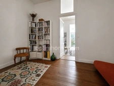 Bordeaux Saint-Jean / Nansouty – Appartement 3 pièces esprit maison avec cour-jardin privative et sous-sol