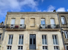 BORDEAUX - DERNIER ÉTAGE - 60,2 M² AU SOL - AUCUN VIS-A-VIS - FAIBLES CHARGES