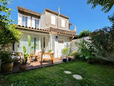 Bordeaux Saint-Jean / Nansouty – Appartement 3 pièces esprit maison avec cour-jardin privative et sous-sol