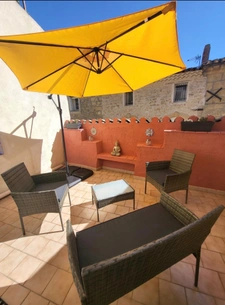 Maison à vendre 3 pièces  village de GRANS (13)