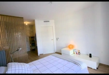 Appartement à vendre 2 pièces  dernier étage terrasse ascenseur et garage AIX EN PROVENCE (13)