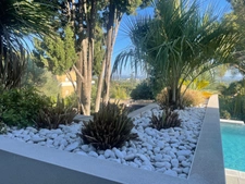 Maison comptenporaine de plus de 330m2 à VILLENEUVE LES AVIGNON (30)