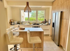 Dpt Bouches du Rhône (13), à vendre AIX EN PROVENCE maison de plain pied de 125 m² agrandissable sur 2000m2 avec piscine pool house et  garage