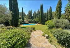 Maison Aix/Puyricard maison de charme de plain pied avec 4 chambres sur un terrain arboré et clos de près de 2 000 m²