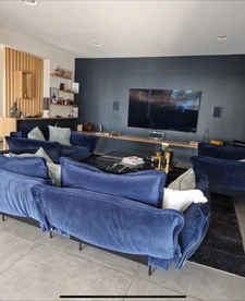 Maison comptenporaine de plus de 330m2 à VILLENEUVE LES AVIGNON (30)