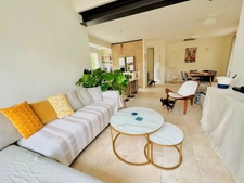 Dpt Bouches du Rhône (13), à vendre AIX EN PROVENCE maison de plain pied de 125 m² agrandissable sur 2000m2 avec piscine pool house et  garage