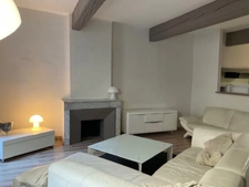 Centre ville d’Aix en Provence appartement de 64 m² T2/T3 rénové à deux pas du Palais de Justice