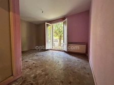SAINT MAUR DES FOSSÉS (94210) - STUDIO A RENOVER - CALME - CAVE