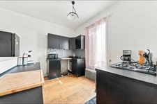 VITRY SUR SEINE (94) - MAISON - 4 PIECES - BATIMENT ANNEXE - ACTIVITE COMMERCIALE POSSIBLE