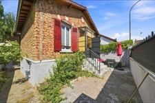 VITRY SUR SEINE (94) - MAISON - 4 PIECES - BATIMENT ANNEXE - ACTIVITE COMMERCIALE POSSIBLE
