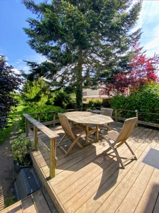 MAGNY LES HAMEAUX (78) - MAISON - 8 PIECES - 211m2 - 6 CHAMBRES - TERRAIN 680M2 - RESIDENTIEL - TERRASSE - COMBLE AMENAGEABLE - SOUS-SOL - NID DE VERDURE - CALME