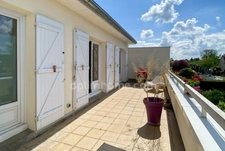 MAGNY LES HAMEAUX (78) - MAISON - 8 PIECES - 211m2 - 6 CHAMBRES - TERRAIN 680M2 - RESIDENTIEL - TERRASSE - COMBLE AMENAGEABLE - SOUS-SOL - NID DE VERDURE - CALME