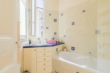 Appartement à vendre 5 pièces PARIS 15EME ARRONDISSEMENT (75)