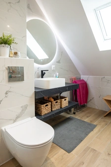 Chambray-lès-Tours – Maison clé en main : 4 ch + espace modulable - sous-sol aménagé - double garage -jardin piscinable