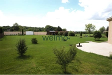 16200 COURBILLAC - MAISON PLAIN-PIED – 2006 – 103 M² – 3 CHAMBRES – VÉRANDA – TERRAIN 1355 M² – CLÔTURÉ ET ARBORÉ – PANNEAUX PHOTOVOLTAÏQUES – GARAGE – PARKINGS