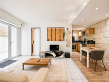 17640 Vaux-sur-Mer Pontaillac – Appartement 1 chambre - Cour privative - Charme de l'ancien – Parking privé - Plage - Centre ville - Revenus locatifs - Idéal investisseur - Résidence secondaire