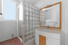Appartement 3 pièces - 48 m2 - PARIS 20EME 