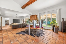 - CHATEAUNEUF LES MARTIGUES (13) - MAISON DE PRESTIGE - T10 - 3 SUITES PARENTALES + 3 CHAMBRES - PISCINE -TERRASSE - PARKING - CAVE 