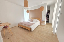 Maison haut standing 4 ch + studio