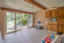 LIMOUX (11300) – MAISON D’ARCHITECTE – 5 PIÈCES – VUE PANORAMIQUE – PISCINE – GARAGE – GRAND TERRAIN CLÔTURÉ