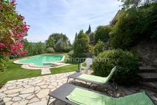 LIMOUX (11300) – MAISON D’ARCHITECTE – 5 PIÈCES – VUE PANORAMIQUE – PISCINE – GARAGE – GRAND TERRAIN CLÔTURÉ
