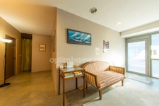 ARLES (13200) – LOCAL PROFESSIONNEL – 66 M² – 3 CABINETS – CHARME DE L’ANCIEN – PARKING – ASCENSEUR – AMÉNAGEMENT POSSIBLE