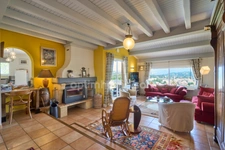 LIMOUX (11300) – MAISON D’ARCHITECTE – 5 PIÈCES – VUE PANORAMIQUE – PISCINE – GARAGE – GRAND TERRAIN CLÔTURÉ