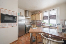 POUZOLS (34480) – MAISON DE VILLE – 7 PIÈCES – CHARME DE L’ANCIEN – TERRASSE – CALME – GARAGE