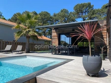 CAZAUX (33260) – MAISON CONTEMPORAINE – 5 SUITES PARENTALES – PISCINE – PROPRIÉTÉ DU CANAL – SANS VIS-À-VIS – GARAGE