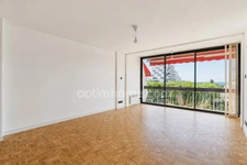 LA GRANDE-MOTTE (34280) – CENTRE VILLE – GRAND STUDIO – VUE MER – DERNIER ÉTAGE – ASCENSEUR – ENTIÈREMENT RÉNOVÉ
