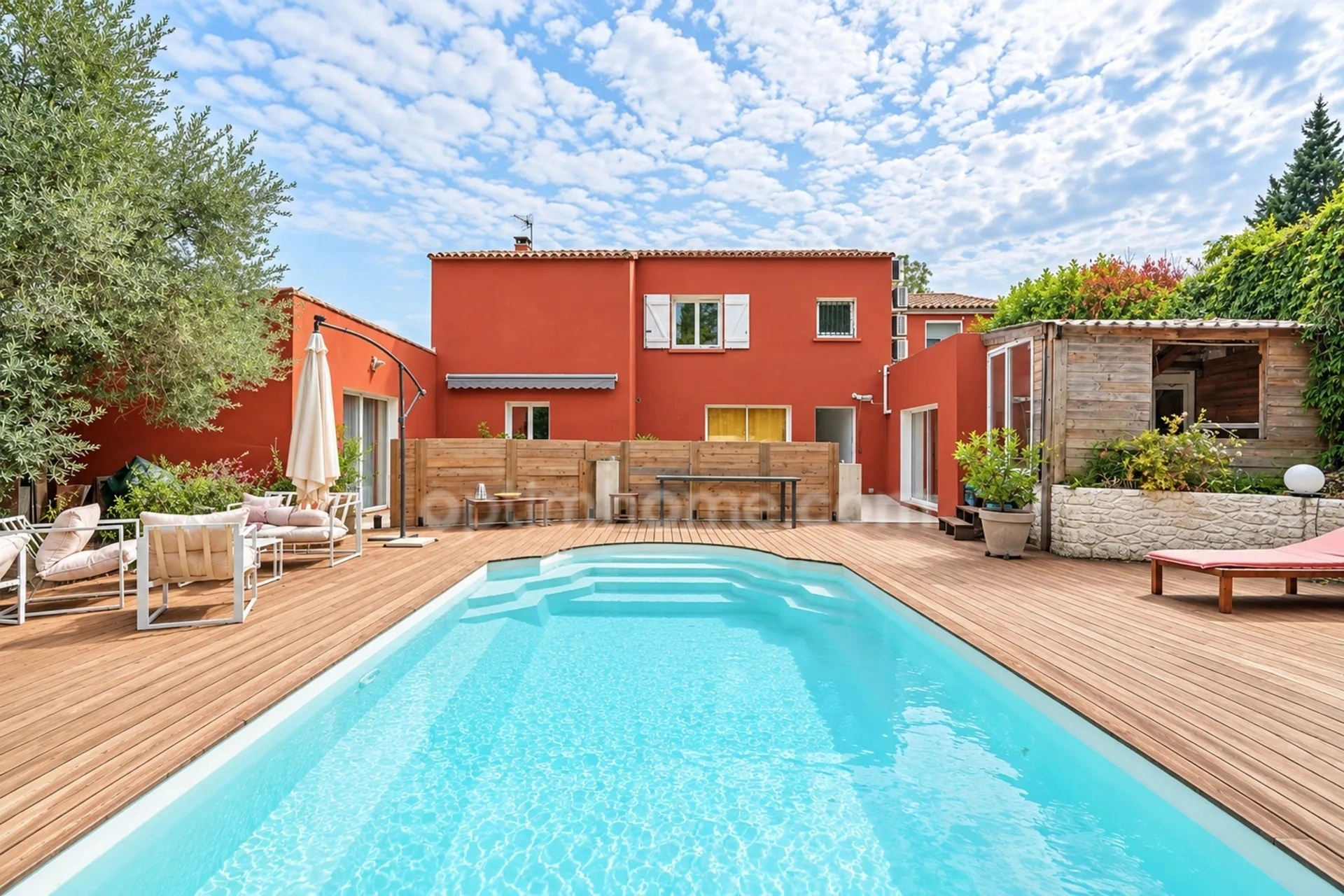 Maison 10 pièces 276 m² · à Plaissan · 276 m² · 678 000 €