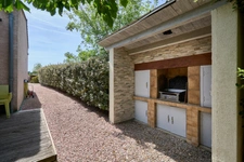 LIMOUX (11300) – MAISON D’ARCHITECTE – 5 PIÈCES – VUE PANORAMIQUE – PISCINE – GARAGE – GRAND TERRAIN CLÔTURÉ