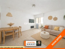 LA GRANDE-MOTTE (34280) – STUDIO CABINE – DERNIER ÉTAGE – TRAVERSANT – ASCENSEUR – LOGGIA FERMÉE – À 100M DE LA PLAGE et du PORT