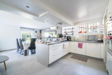 BAILLARGUES (34670) – MAISON INDIVIDUELLE – 6 CHAMBRES – EXPOSITION SUD – PISCINE – GARAGE – JARDIN ARBORÉ