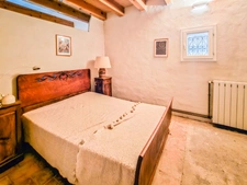 SAINT-PARGOIRE (34230) – MAISON DE VILLAGE – ENSEMBLE IMMOBILIER – 2 LOGEMENTS – TERRASSE 62 m² – GARAGE – FORT POTENTIEL