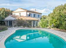 PARDAILHAN – MAISON FAMILIALE – 5 PIÈCES – PISCINE – VÉRANDA – TERRAIN CLOS 4973M² – PANNEAUX SOLAIRES – CALME – CLIMATISATION – CHAUFFAGE BOIS