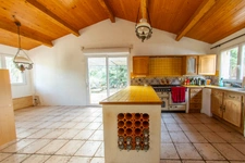 PARDAILHAN – MAISON FAMILIALE – 5 PIÈCES – PISCINE – VÉRANDA – TERRAIN CLOS 4973M² – PANNEAUX SOLAIRES – CALME – CLIMATISATION – CHAUFFAGE BOIS