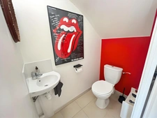 3-bedroom house with a garden and trees - Garage that could be converted into a 3rd bedroom - Fontcaude district, Juvignac (Montpellier)