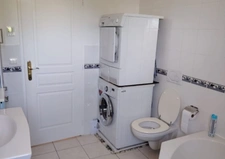 Appartement - villa 130 m², jardin 150 m², terrasse - balcon 25 m²