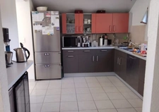 Appartement - villa 130 m², jardin 150 m², terrasse - balcon 25 m²