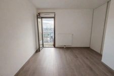 93320 – LES PAVILLONS-SOUS-BOIS – APPARTEMENT – 40 M² – 2 PIÈCES – BALCON – VUE CANAL – PARKING EN SUS – IMMEUBLE 2015