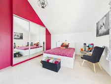 MAISON DE PRESTIGE – RÉNOVATION INTÉGRALE – FINITIONS HAUT DE GAMME – INSERT – CLIMATISATION RÉVERSIBLE – CHAUDIÈRE RÉCENTE – CUISINES ÉQUIPÉES – SALLES DE BAINS NEUVES – CUISINE D’ÉTÉ – FOUR À PIZZA 