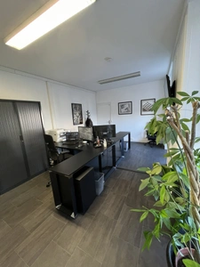 93200 – SAINT-DENIS – BUREAUX – 62 M² – 1ER ÉTAGE – PARKING – 5 MIN À PIED RER