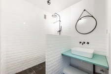 93140 – BONDY – APPARTEMENT – 81 M² – 3 PIÈCES – 2 CHAMBRES – 6ᵉ ET DERNIER ÉTAGE – TRAVERSANT – TRIPLE EXPOSITION – CAVE – BOX