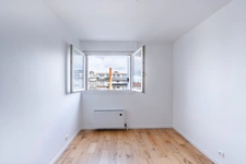 93140 – BONDY – APPARTEMENT – 81 M² – 3 PIÈCES – 2 CHAMBRES – 6ᵉ ET DERNIER ÉTAGE – TRAVERSANT – TRIPLE EXPOSITION – CAVE – BOX