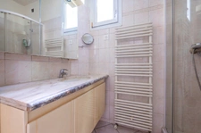 93350 LE BOURGET – MAISON 5 PIÈCES – 83,51 M² CARREZ / 119,49 M² AU SOL – JARDIN/COUR DE 205 M² – PROCHE TRANSPORTS