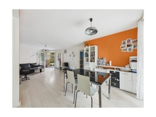 92330 – Sceaux – APPARTEMENT – T3 ÉVOLUTIF – 84,85 M² CARREZ – RDC – JARDIN PRIVATIF DES DEUX CÔTÉS – 2 TERRASSES – VÉRANDA – RER B À 10 MIN À PIED – PARKING EN SUS