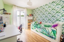 Appartement - villa 130 m², jardin 150 m², terrasse - balcon 25 m²